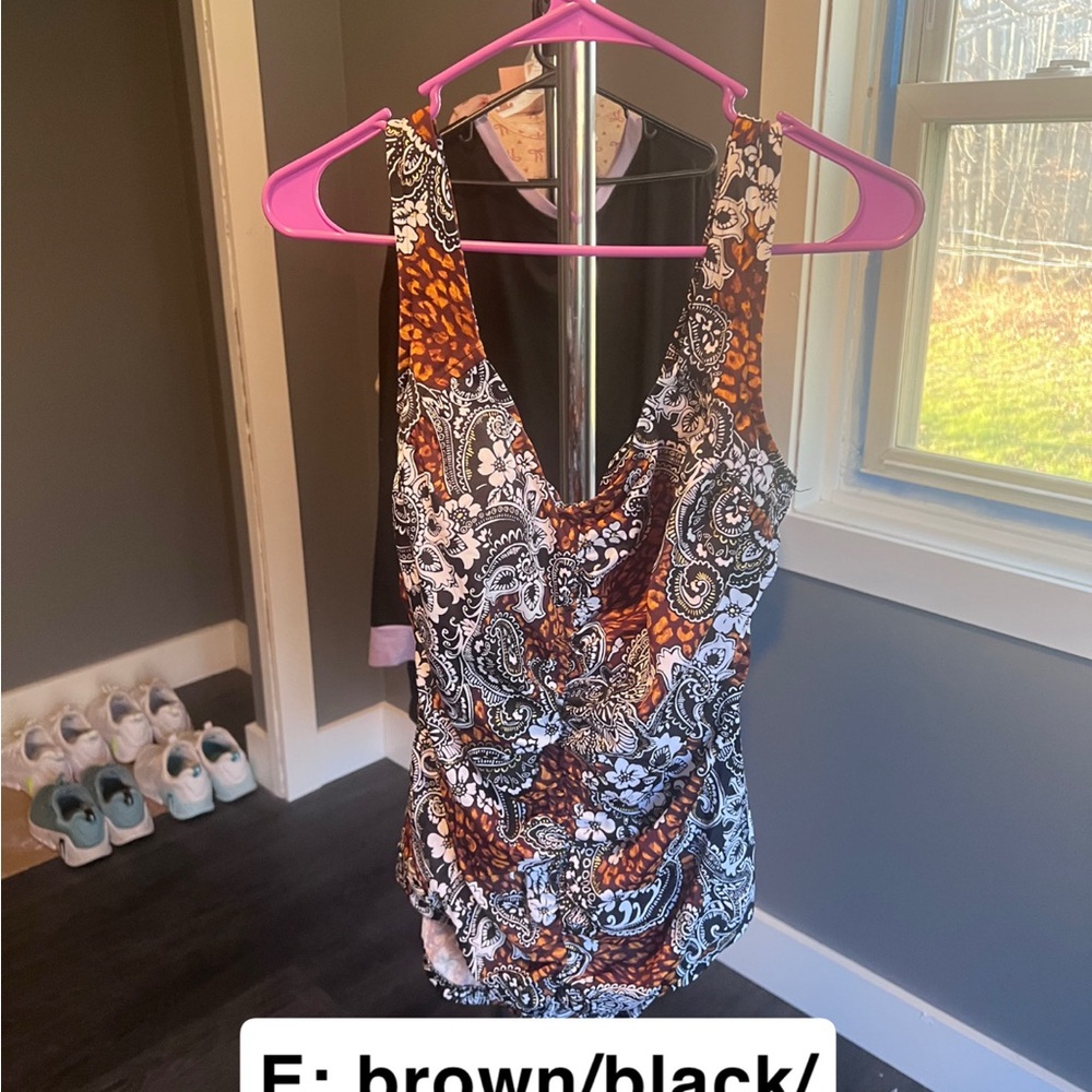 Maxine of Hollywood One Piece Swim Suits - Picture 14 of 16